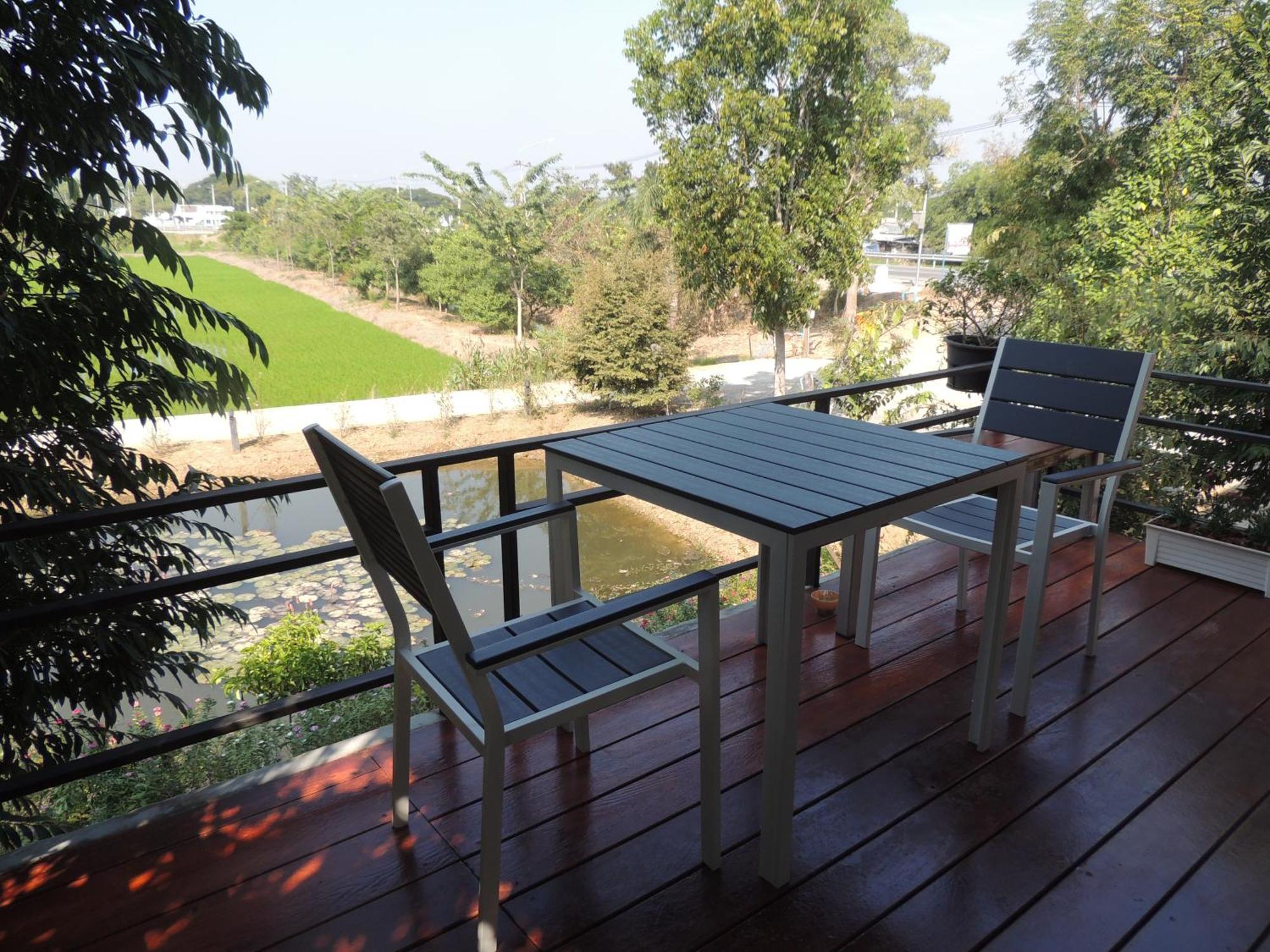บ้านกลางเกาะ รีสอร์ท Uthai Thani Bagian luar foto